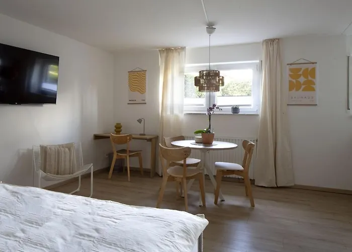 Апартаменты Modern Living In Muelheim Your Perfect Мильгейм-на-Руре